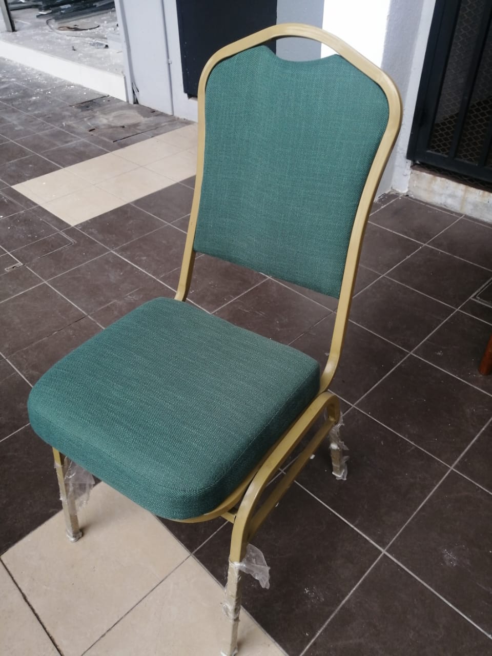 BANQUET CHAIR
